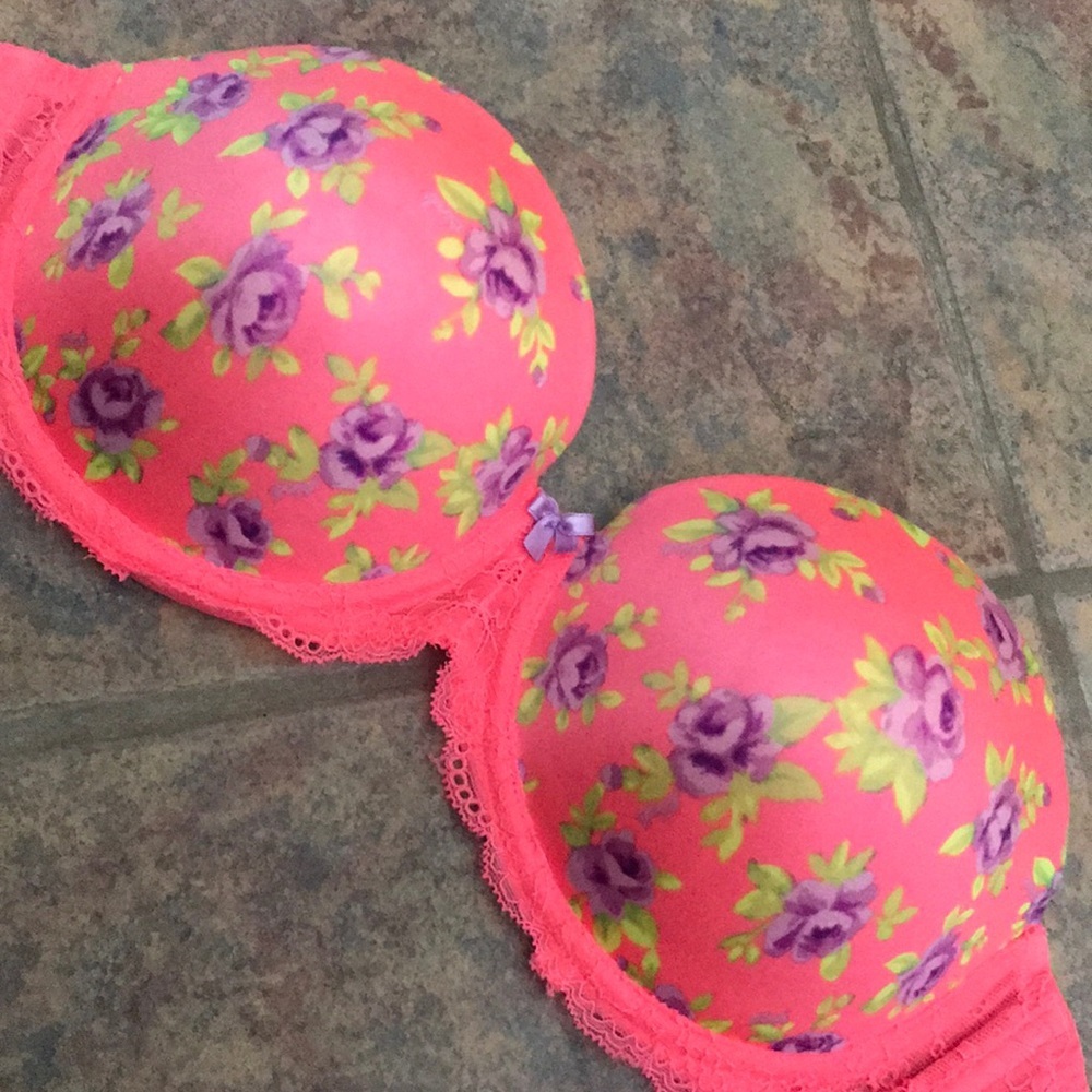 Floral Lace Trim Push-Up Bra in Hot Pink